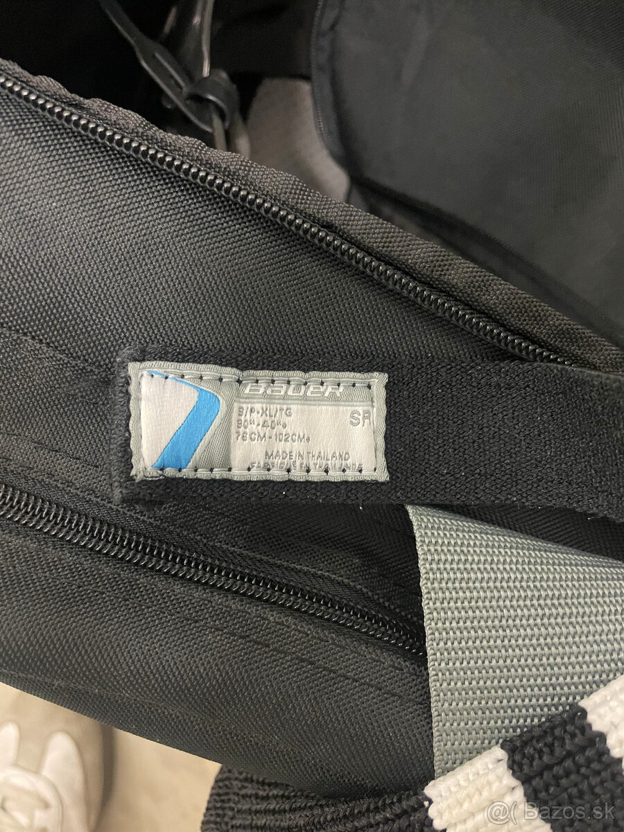 Predam hokejovu vystroj Bauer Supreme One 40 Senior - 6