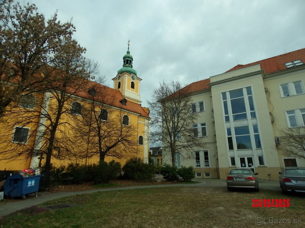 Kodak Pixpro AZ 1000 - 6