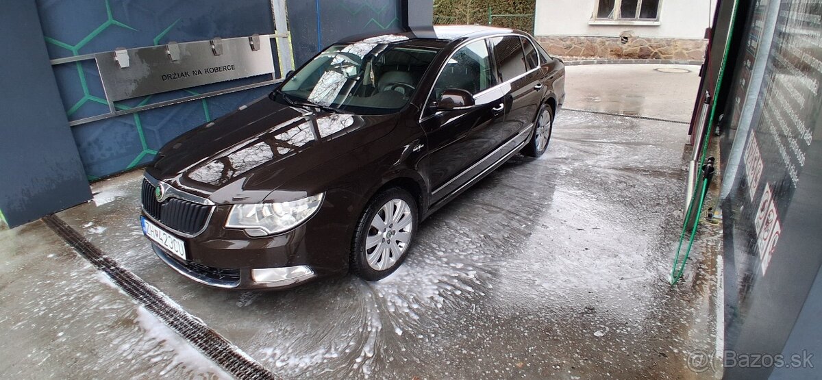 Predám Škoda superb 2 3.6v6 4x4 Laurin Klement 2012 - 6