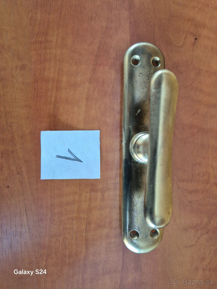 Mosadzné okenné kľučky - 6