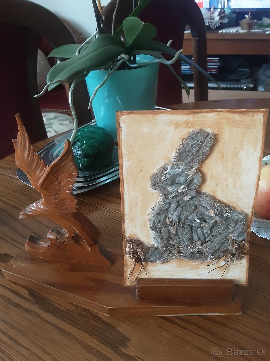 Predaj drevenej toaletky , dlabanej misy a stojana na fotku - 6