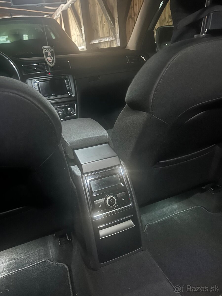 Superb facelif 2014 - 6