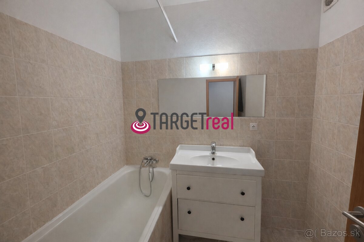 Na prenájom - Elegantný 2-izbový byt s balkónom v peknej byt - 6