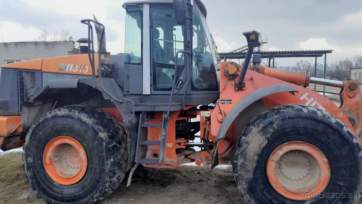 Nakladač Hotachi ZW310 - 6
