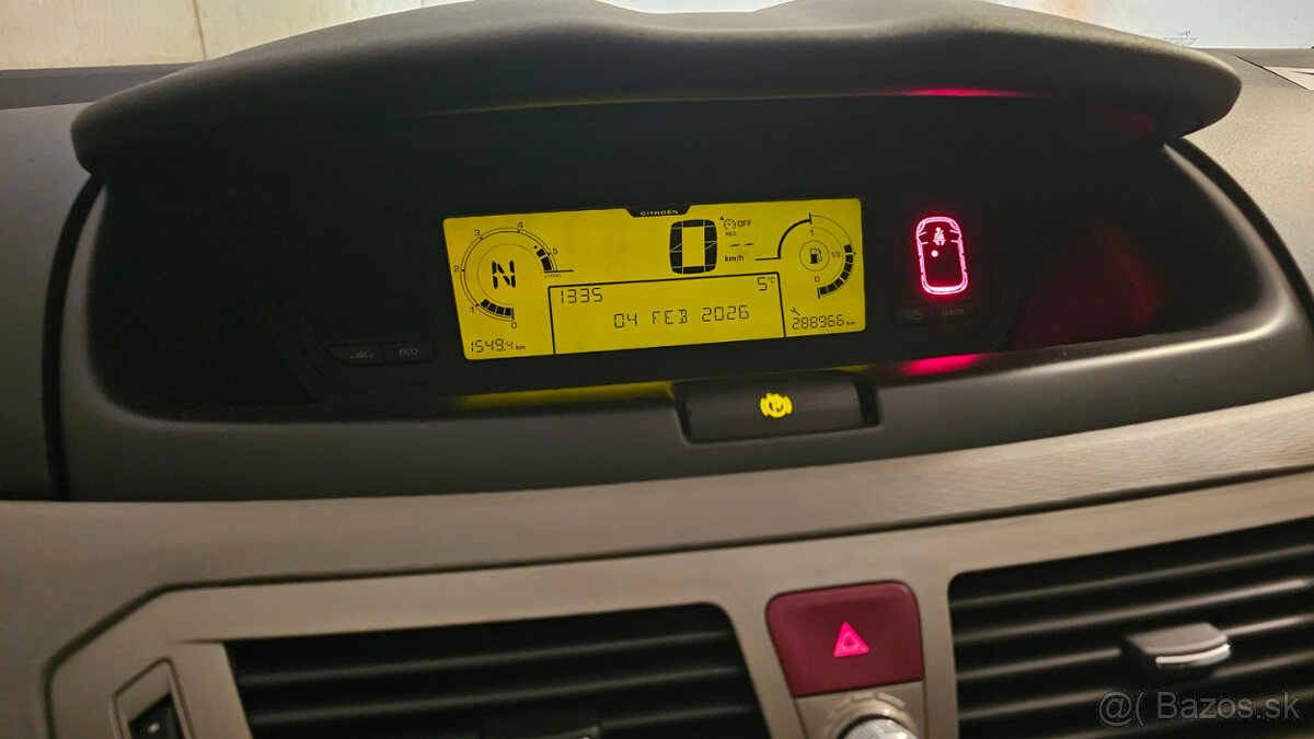 Citroen C4 Picasso 1,6HDi 80kW Automat - 6