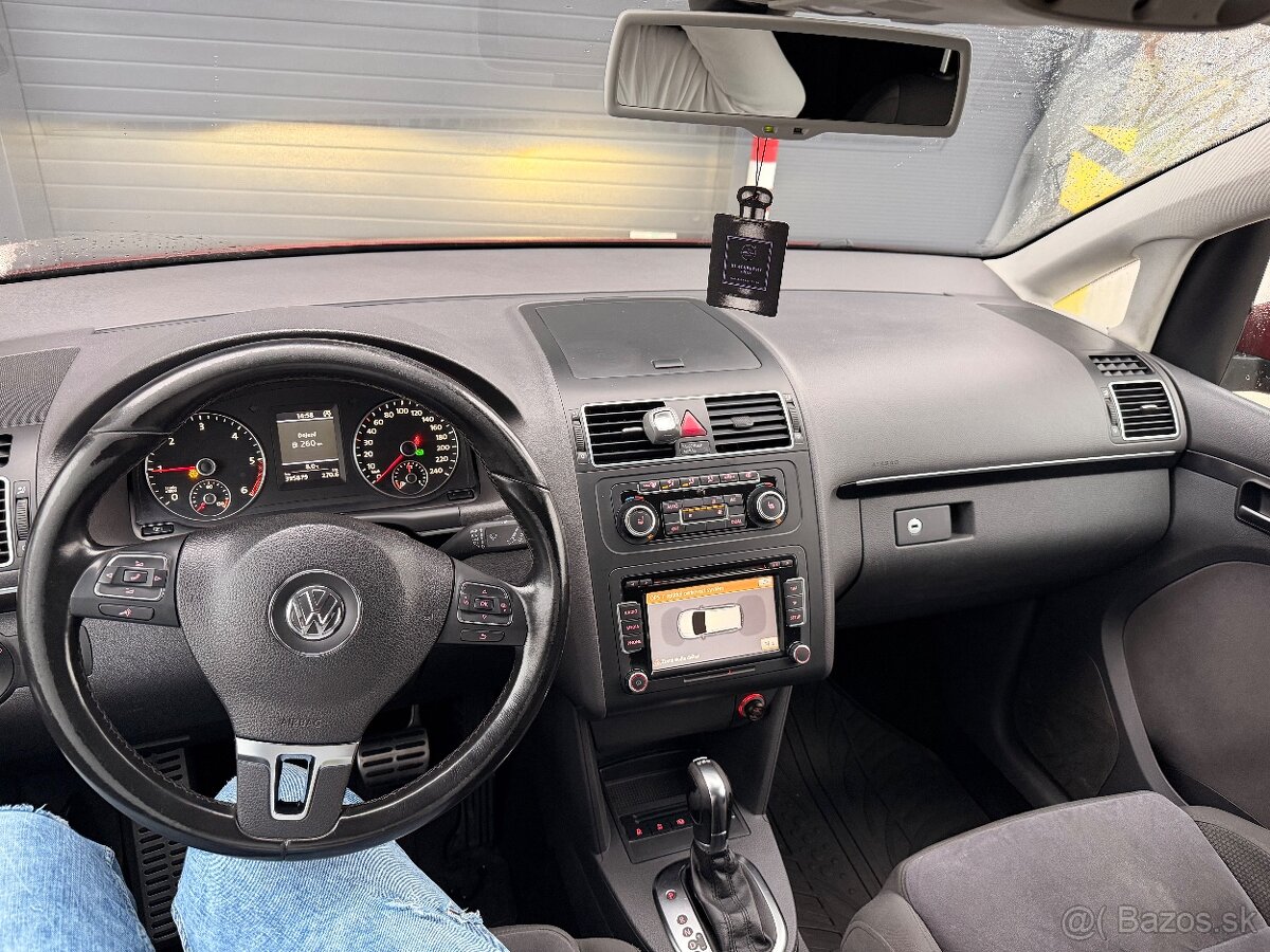 VW Touran 2.0Tdi DSG - 6
