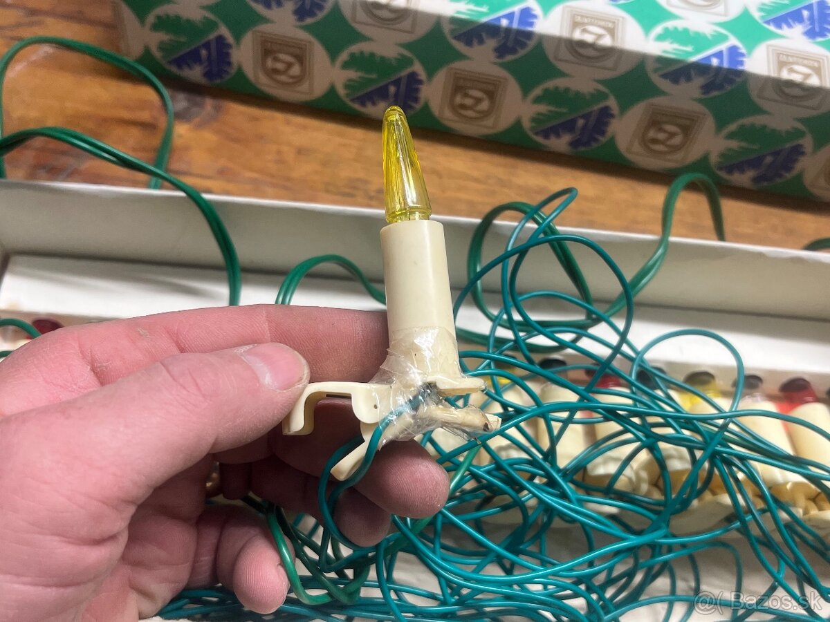 Funkčné Vianočné svetlá T4 v nálezom stave. - 6