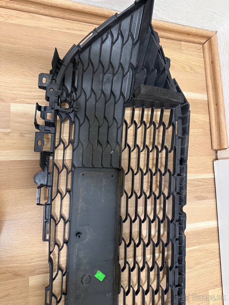 Originálna maska Toyota Corolla Hybrid 2021 - 6