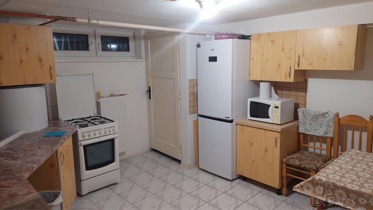 Dám do nájmu izbu v RD - 6