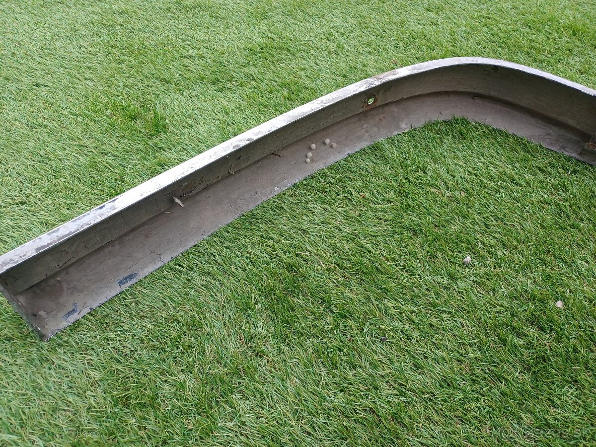 Nárazník Škoda 105L - 6