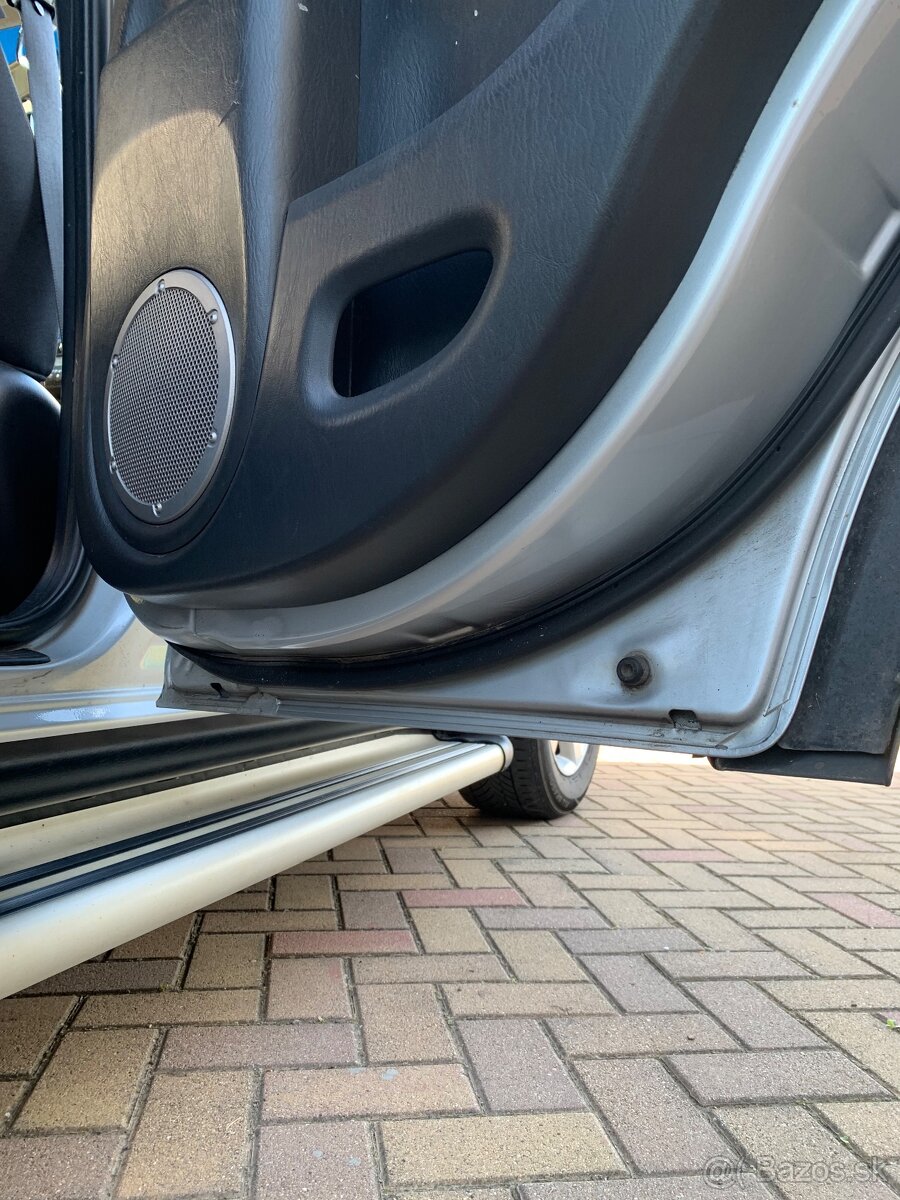 Toyota Rav4 2.0 D4D 4x4 - 6