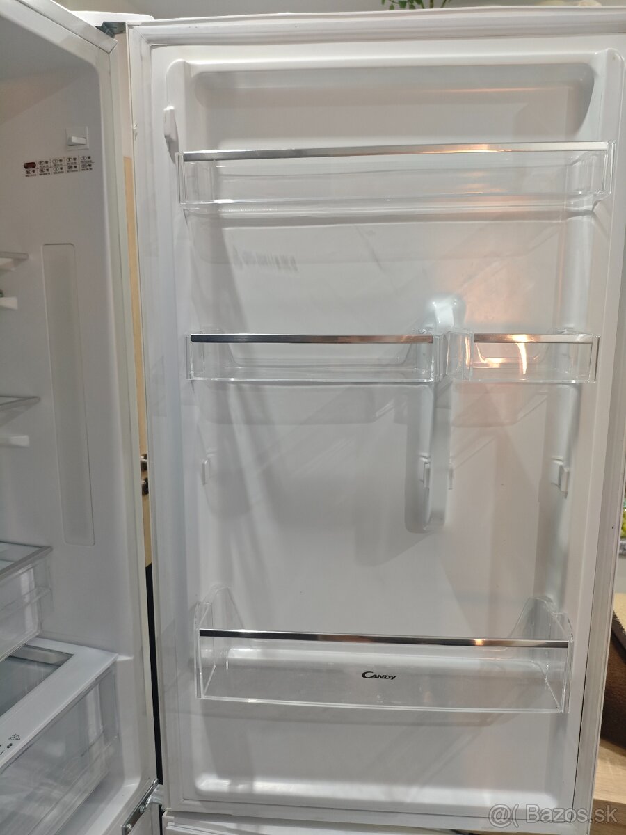 Chladnička s mrazničkou Candy - 6