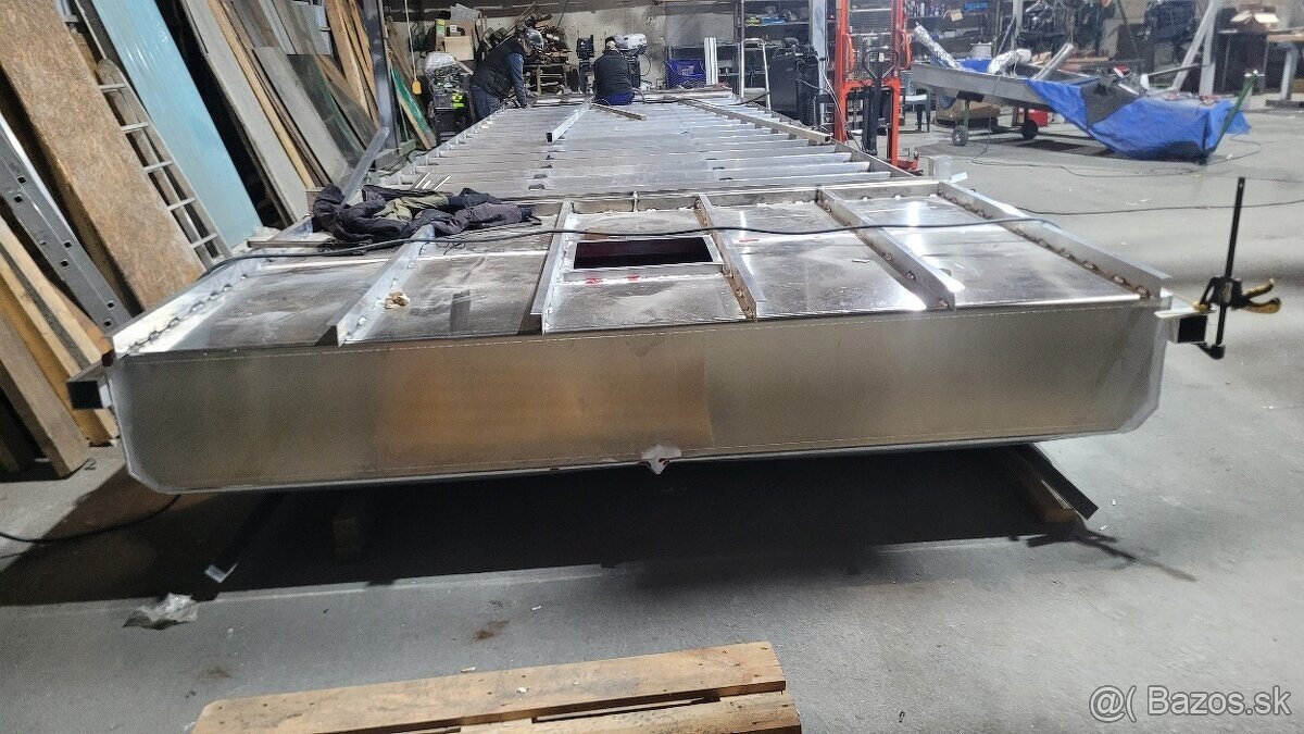 Hausbot 12x3 New 2026 - 6