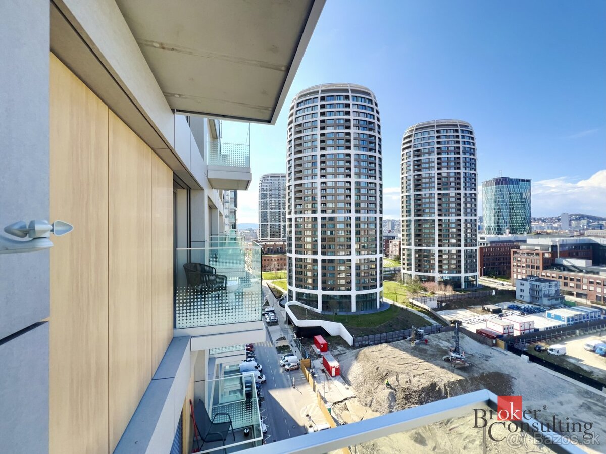 Moderný 2-izbový apartmán s balkónom a garážou, Metropolis – – foto 11