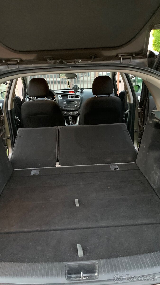 Kia Ceed SW - 6