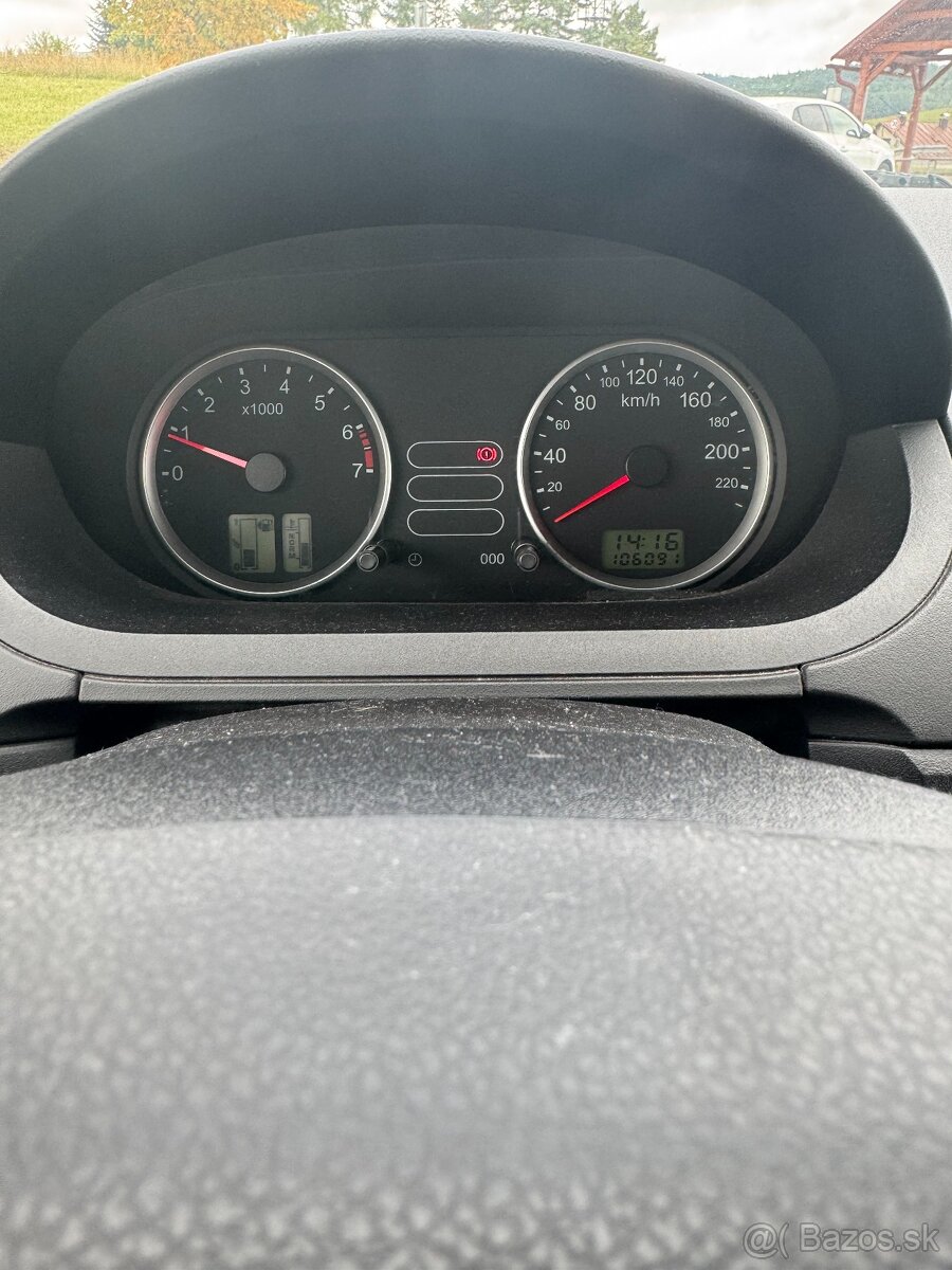 Ford Fiesta r.v.2005 - 6