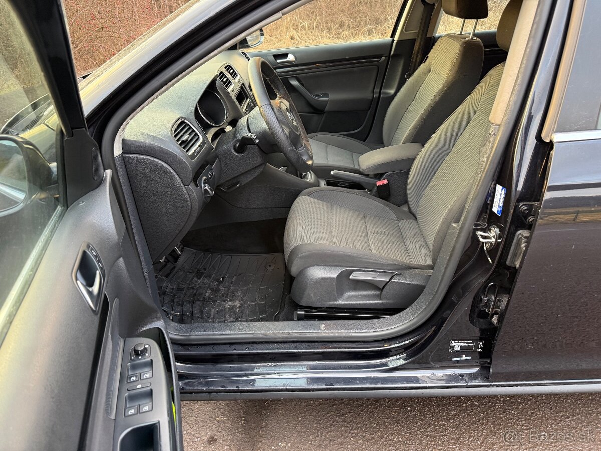 Volkswagen Golf 1.6 TDI - 6