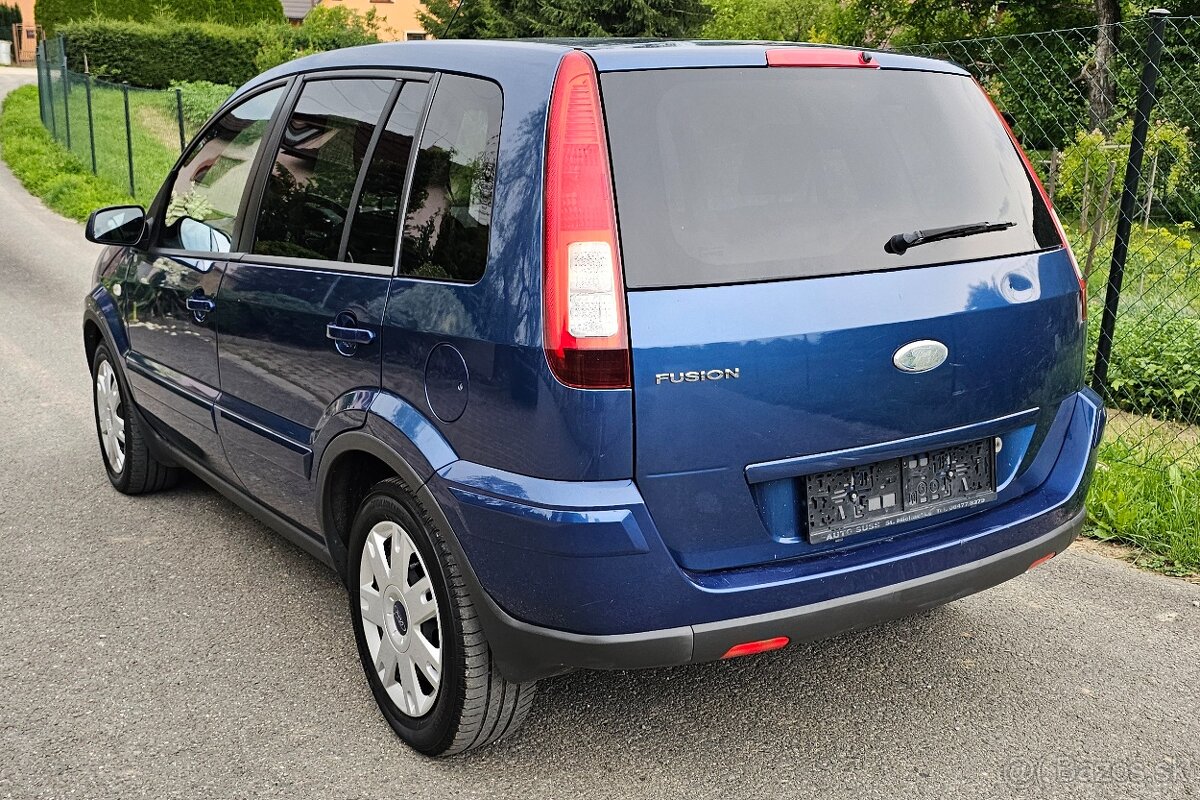 FORD FUSION 1.4i 16V Ambiente - 6