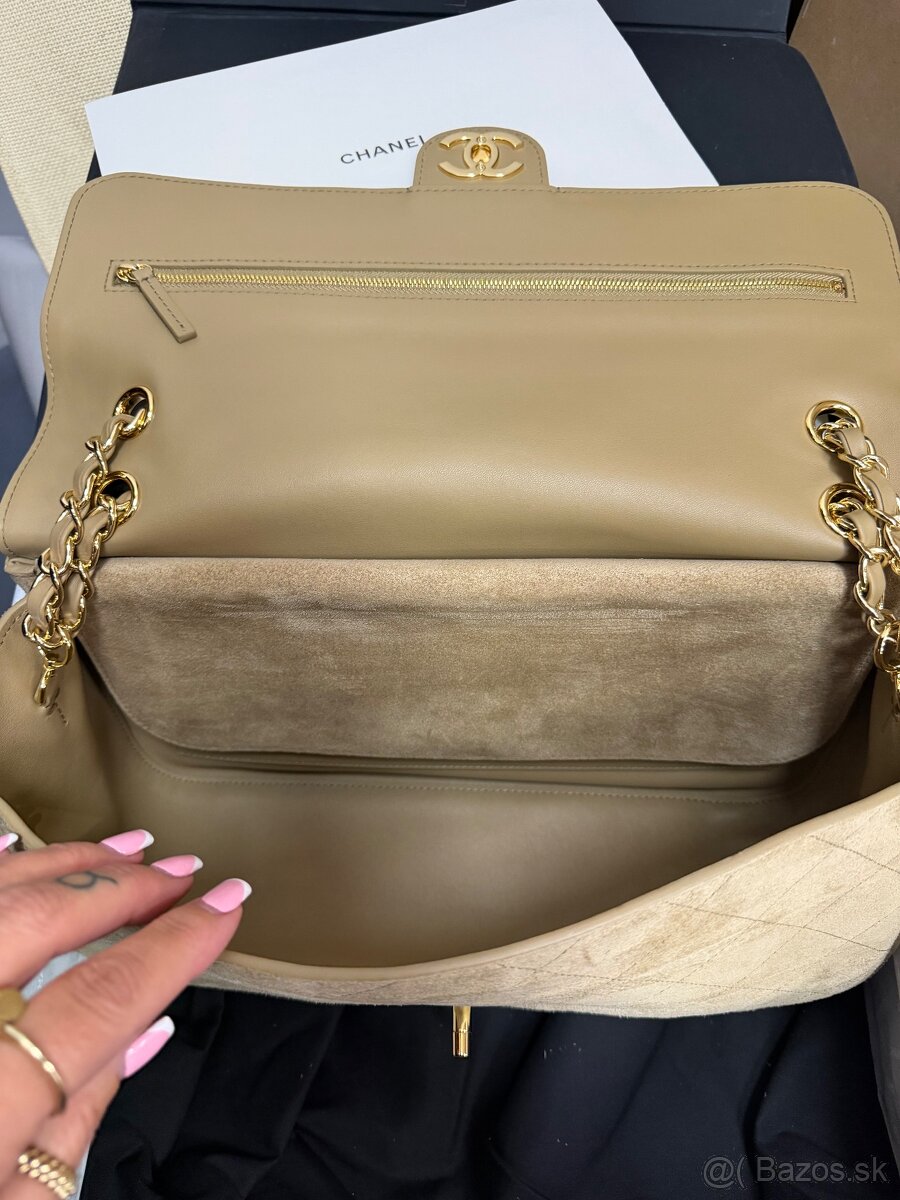 Chanel - 6