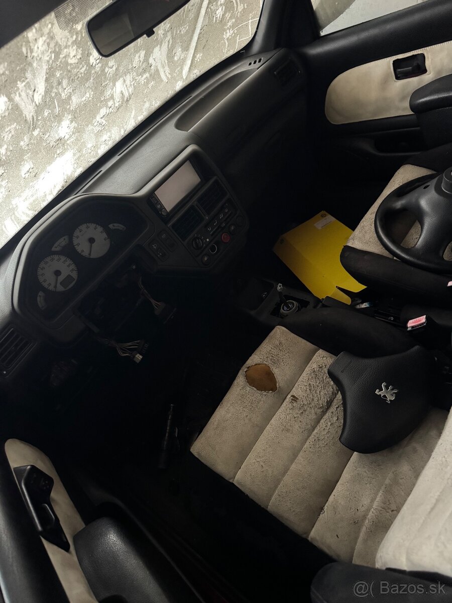 Peugeot 106 GTi s16 diely - 6