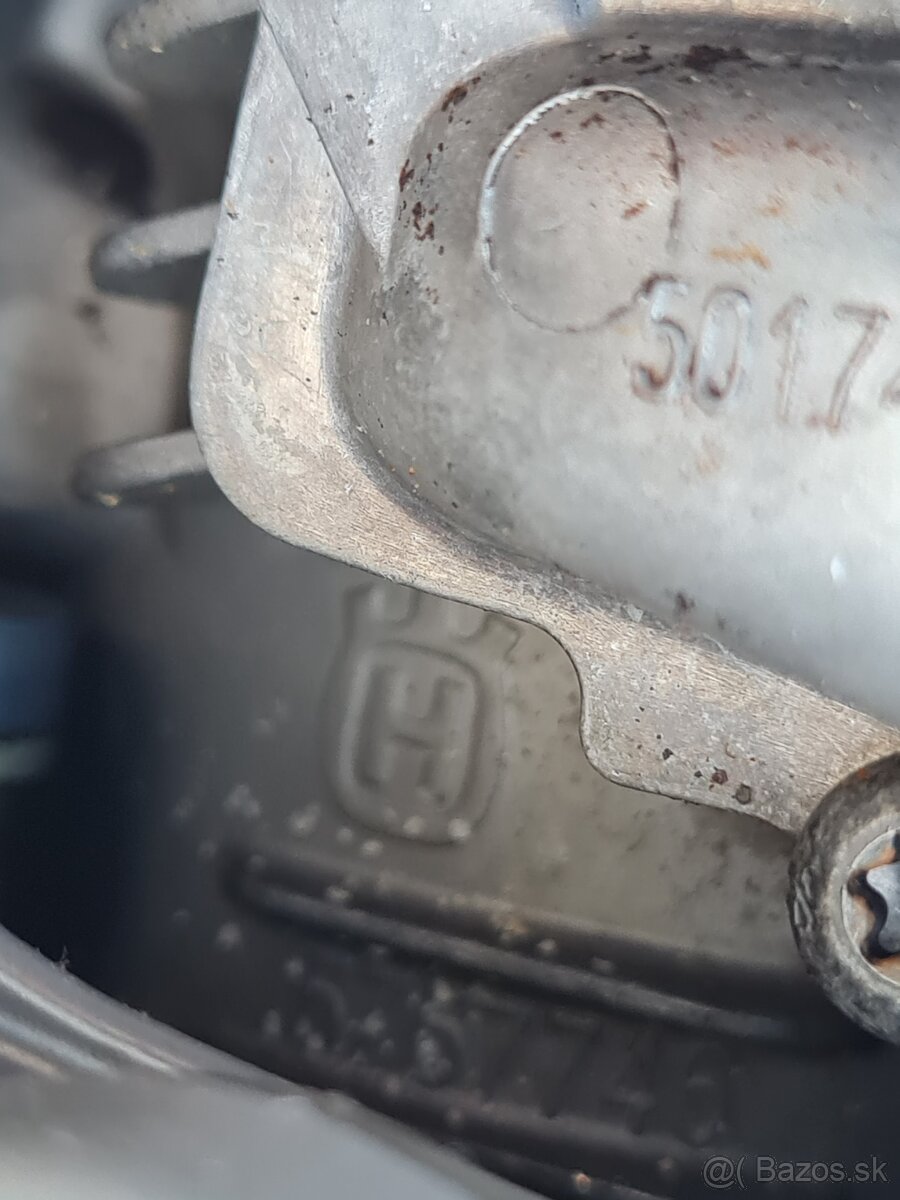 Husqvarna 565 professional motorova zaruka - 6