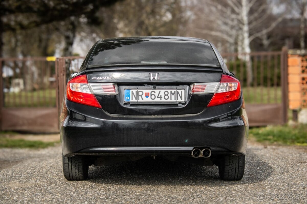 Honda Civic 1.8 i-VTEC, 104kW, M6 - 6