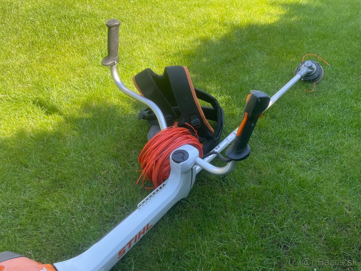 Krovinorez STIHL - 6