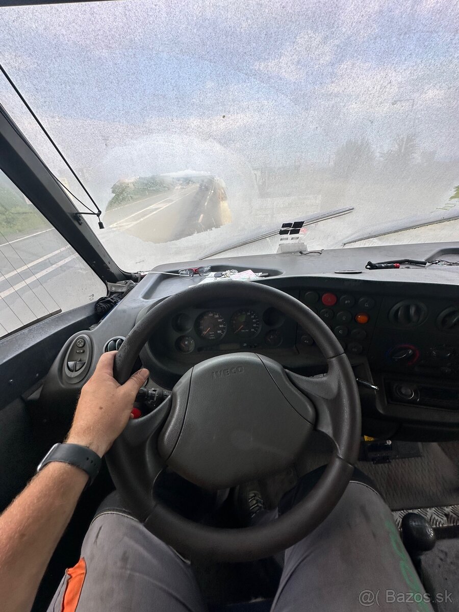 Predám autobus Dialkový Iveco - 6