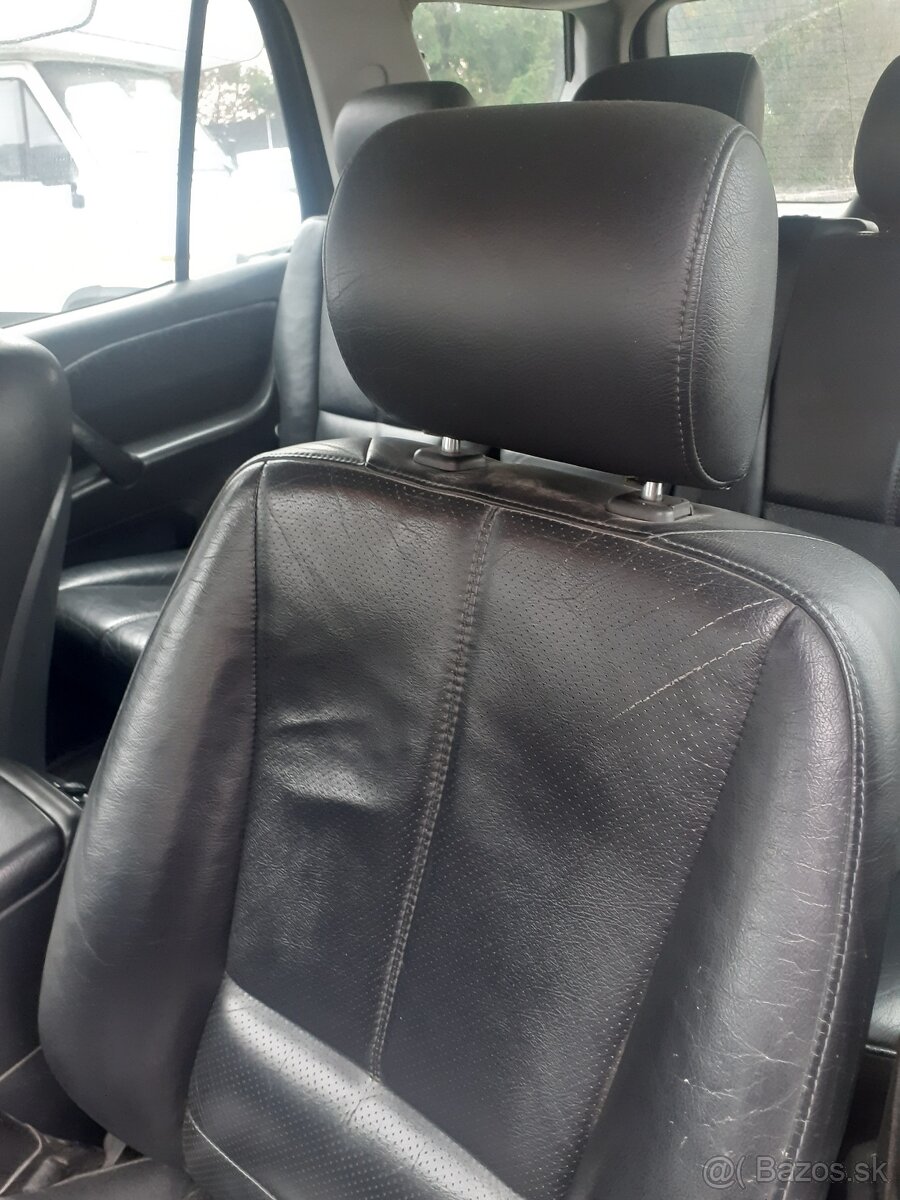 Mercedes ML 270 CDI, 7 Miestny manuál - 6