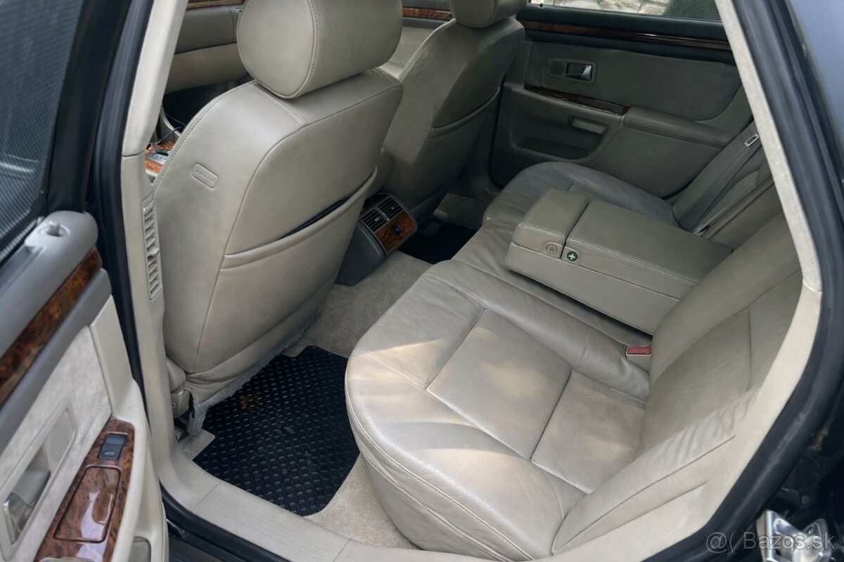 Audi A8d2 3.3 TDI V8 quattro facelift - 6