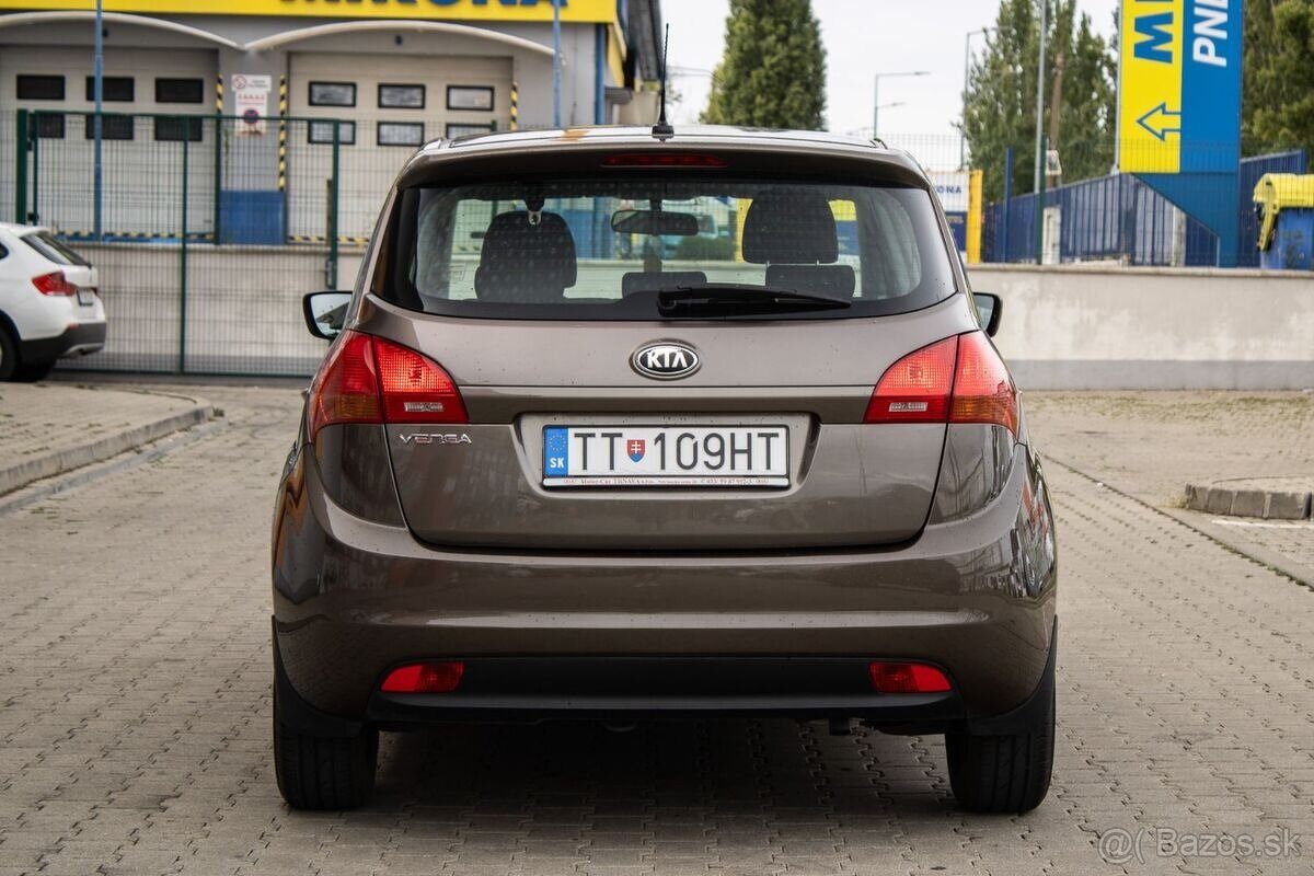 Kia Venga 1.4 CVVT, 66kW (2013) - 6