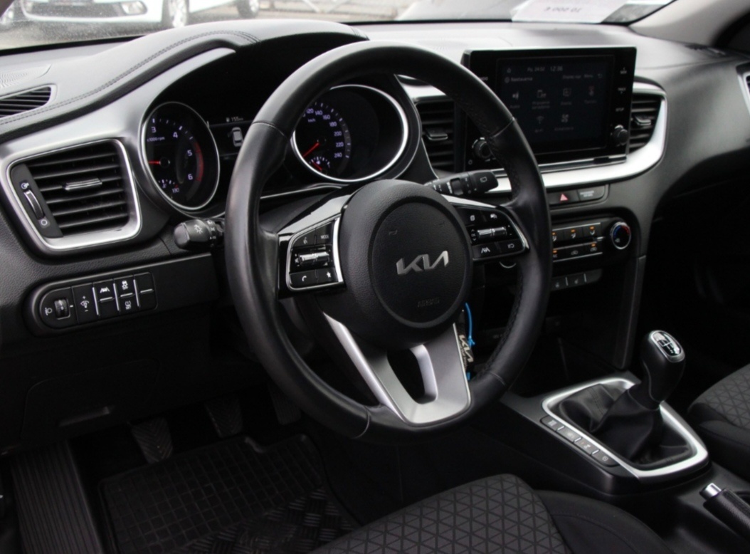 KIA CEED 1,6CRDi, 100kw, MHEV, r. v. 2022 - 6