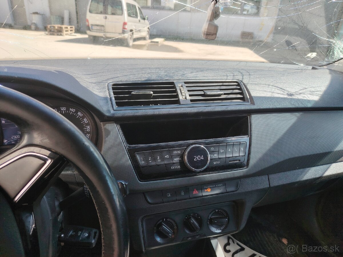 Škoda fabia 3 combi - 6