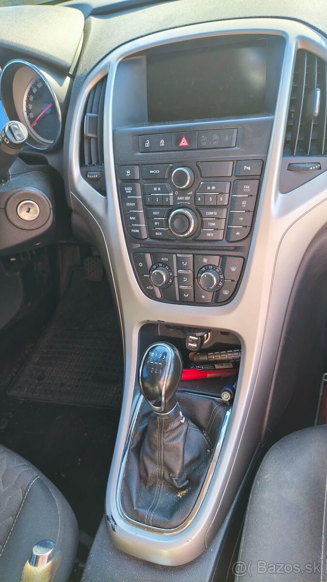 Opel Astra J rozpredam - 6