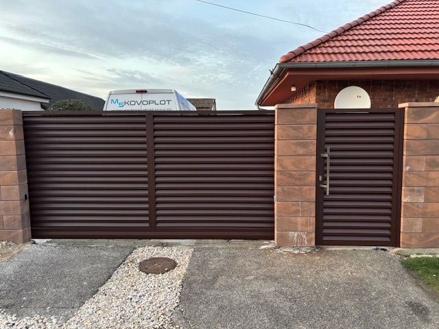 Brány Oplotenie - 6