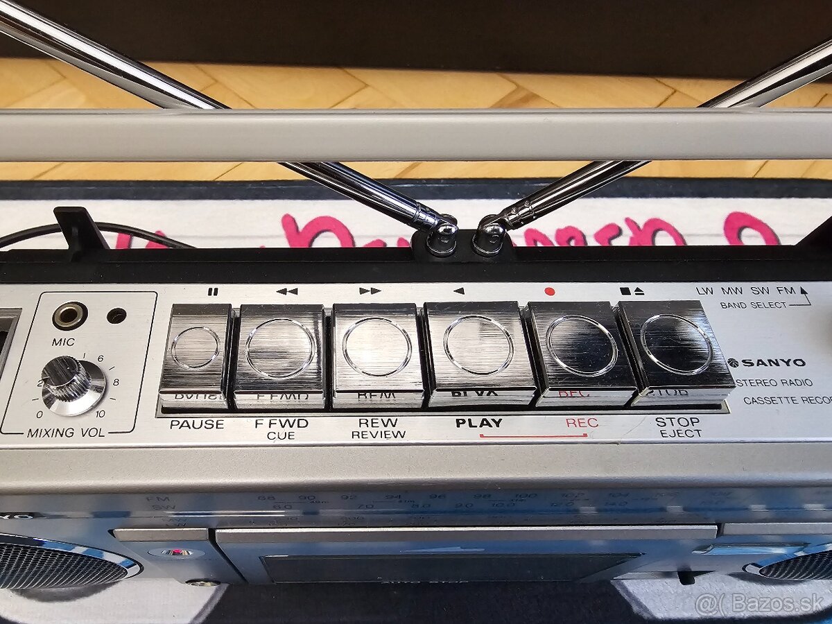 SANYO M-7700 (1979) - 6