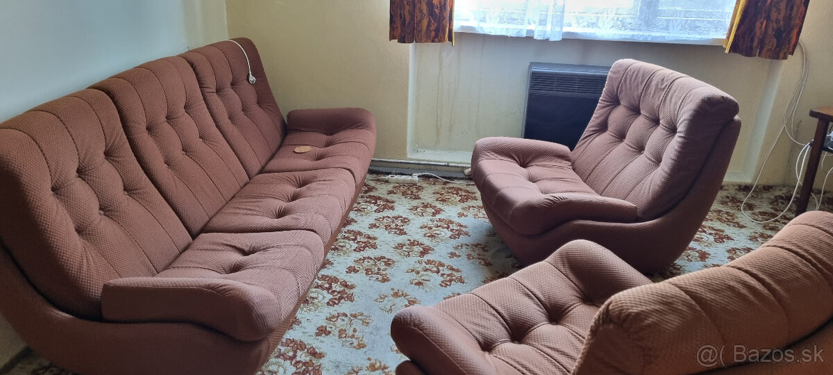 Nábytok staromodny - 6