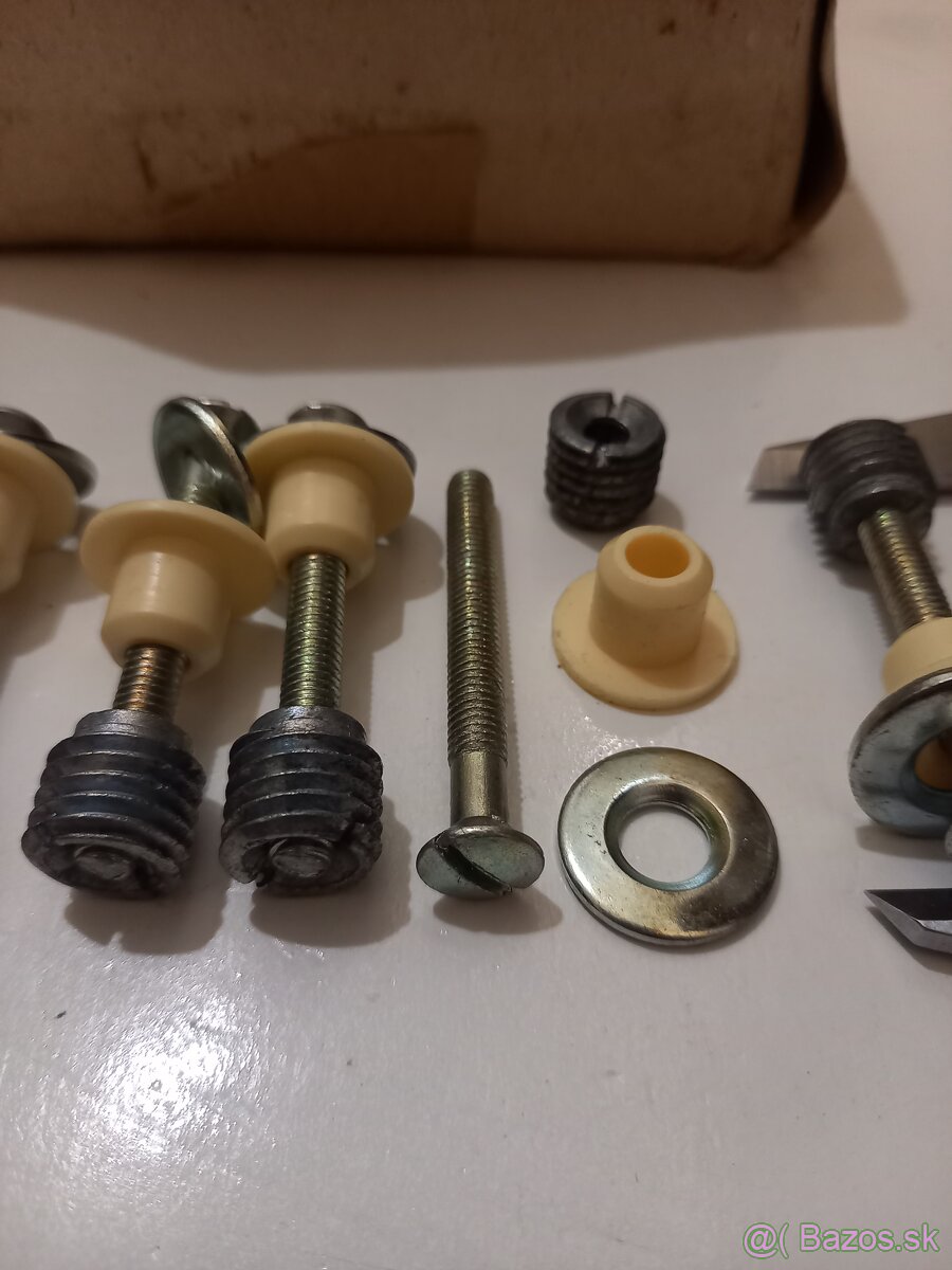Okenné šruby,okno,skrutky - 6