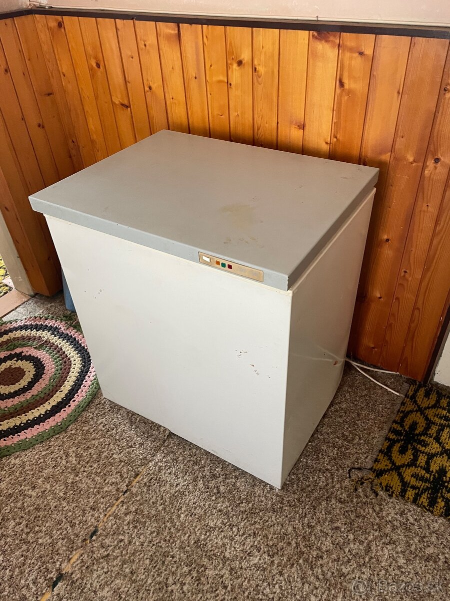 Predám chladničku s mrazákom + samostatný mrazák - 6