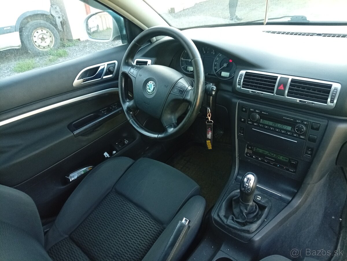 Škoda superb - 6