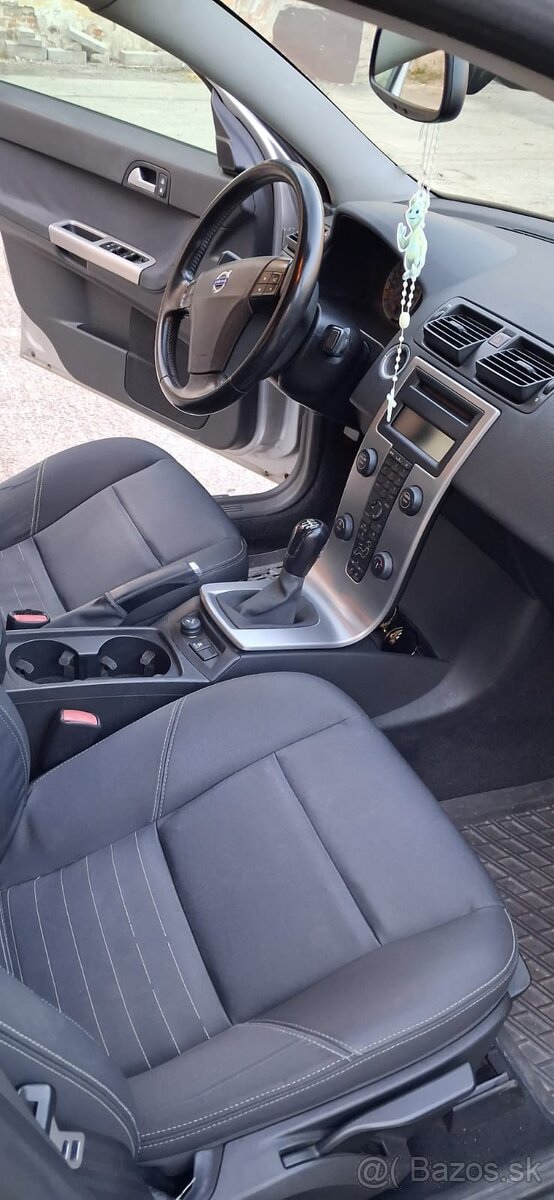 Predám Volvo s40 - 6