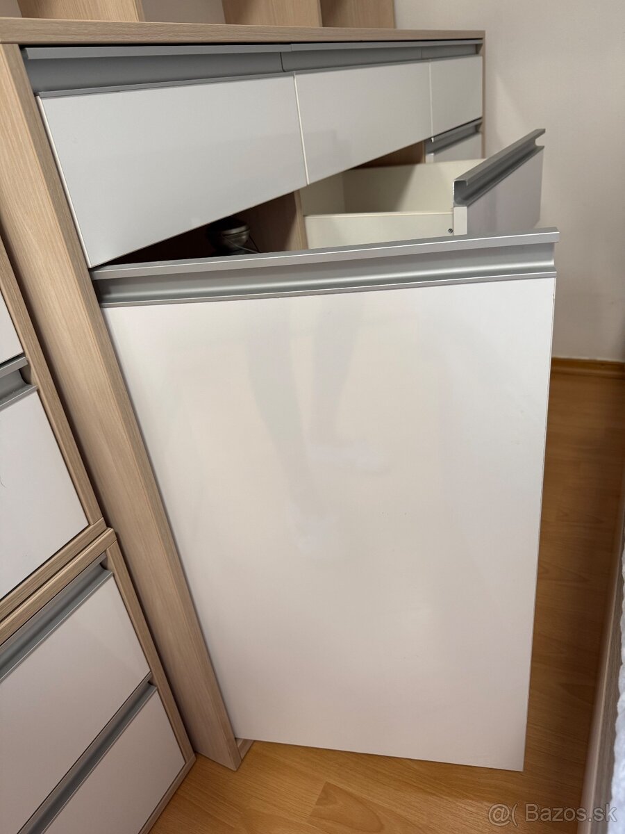 Kompletná spálňová zostava – masívne, kvalitné, robené na mi - 6