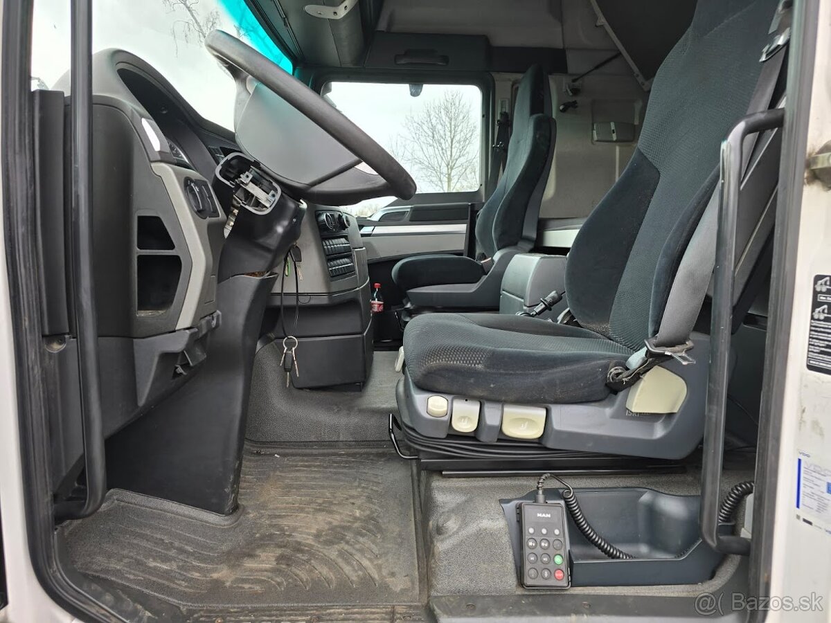 TAHAČ MAN TGX 18.440 r.2015,EURO 6,LOWDECK,AUTOMAT,RETARDÉR - 6
