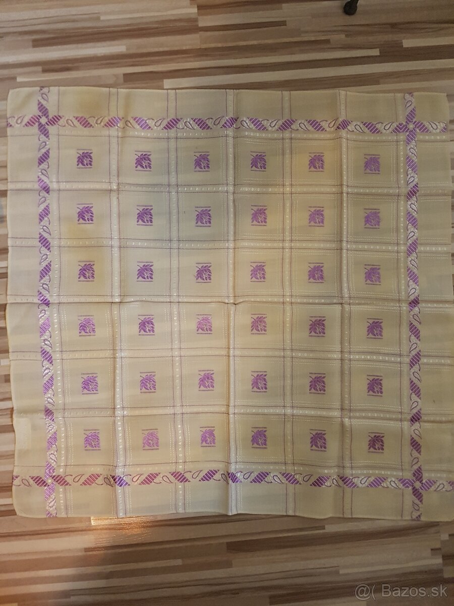 Zbieram staré kroje a šatky a sukňe. - 6