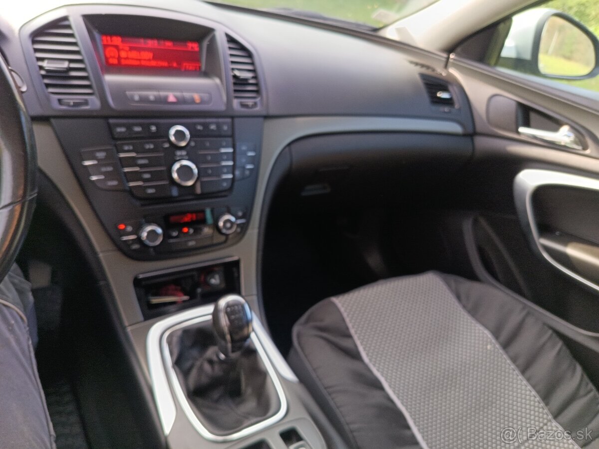 Predaj Opel Insignia rok 2012 .. 160 kw disel - 6