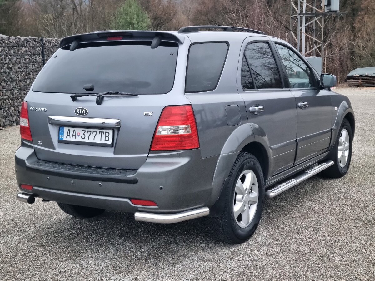KIA SORENTO 2,5CRDi 4x4 - 6