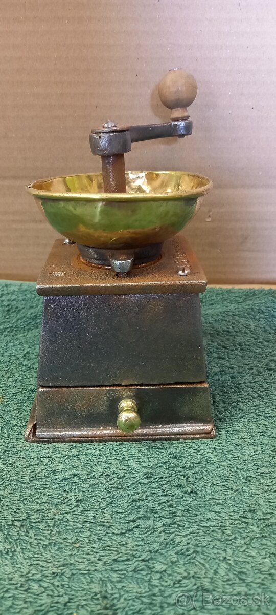 Žehličky,mlynčeky liatinové - 6