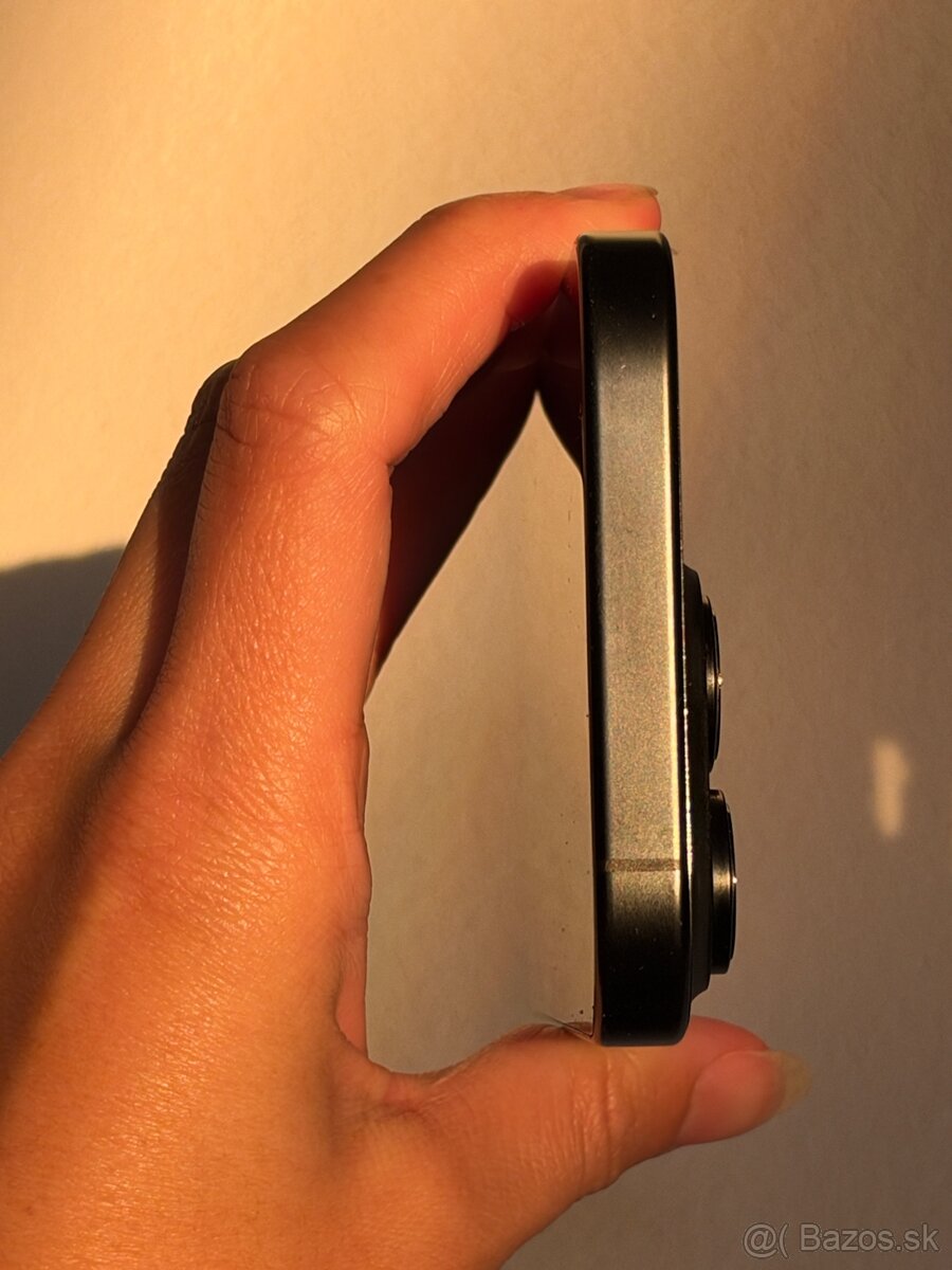Predám iPhone 16 Pro 128gb - 6