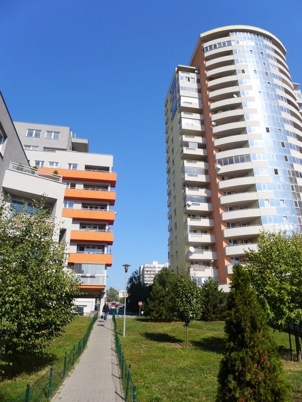 2i. byt 85m, Majerníková ul., TERASA, 1x PARKING, výhľad - 6