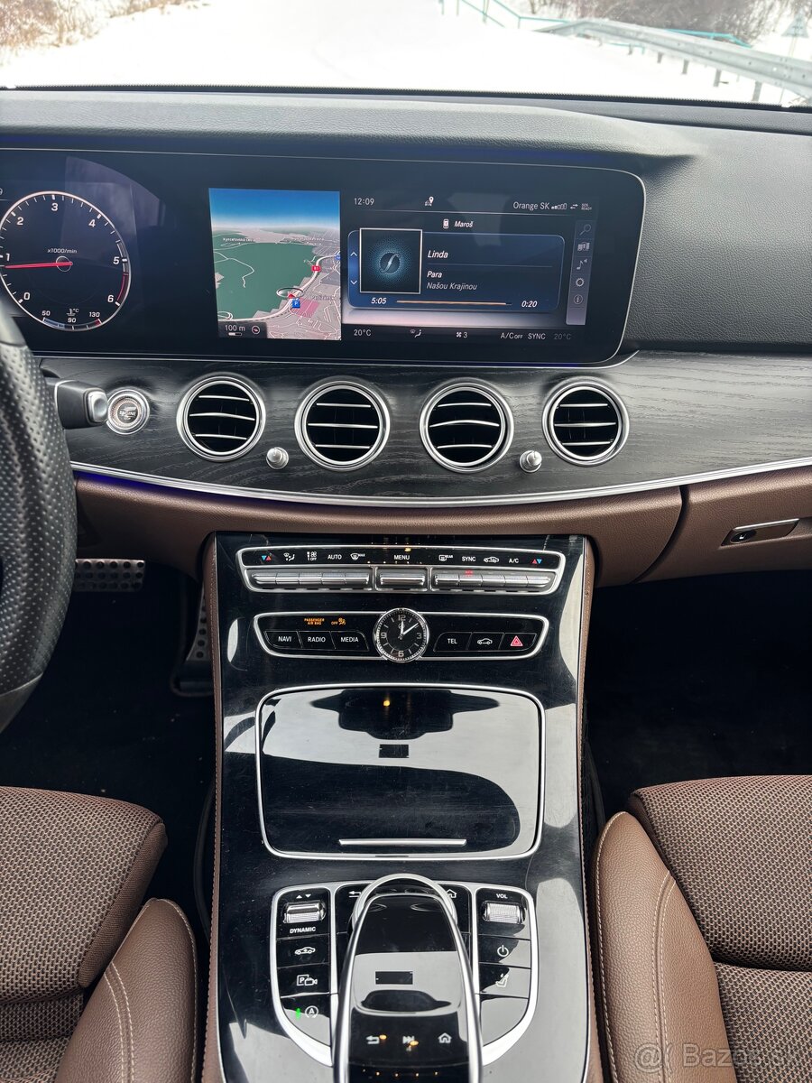 Mercedes-Benz E220d All-Terrain - 6